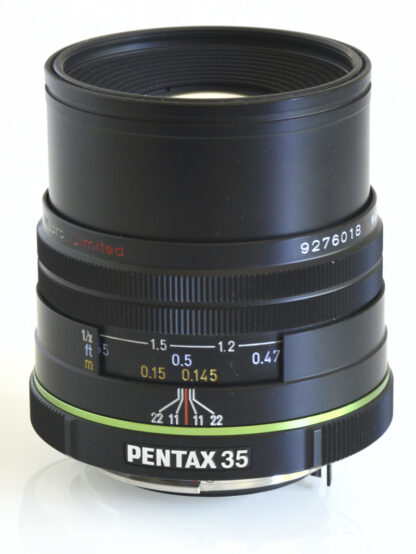 Pentax  DA 35mm f/2.8 Macro Limited, käytetty