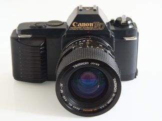 Canon T50 + Tamron 35-70mm f/3.5 CF Macro, käytetty