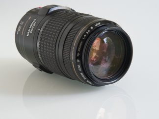 Canon EF 70-300/4.0-5.6 IS USM, käytetty